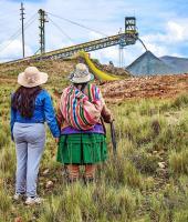 De kopermijn van Glencore in Espinar, in de Andes, brengt zware metalen in het oppervlaktewater. © Broederlijk Delen