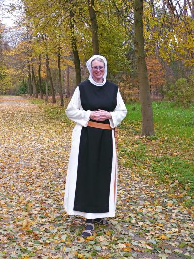 Zuster Ruth: ‘In een leven in afzondering kom je vooral en allereerst jezelf tegen.’ © Abdij OLV Nazareth