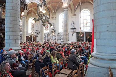 Ook dit jaar geen met kinderen volgepakte Lierse begijnhofkerk op de vormelingendag. © IJD