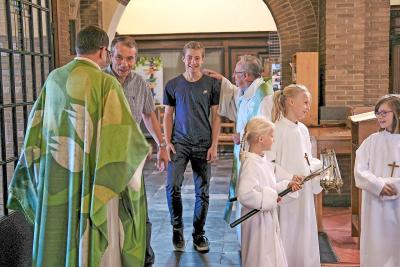 Vicaris Albert Van De Kerkhove: „Veel kerken zijn enkel open voor de vieringen.” © Guy Verstraeten