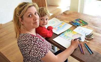 Sarah Van Wolputte: „Het boek maken hielp ook mijn kinderen erbovenop.” © Mia Uydens