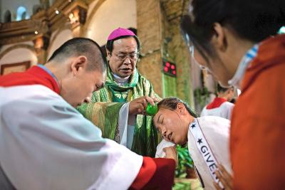 Mgr. Joseph Li Shan werd benoemd door de paus na goedkeuring van de overheid. © Belga Image