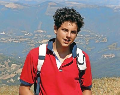 De op vijftienjarige leeftijd overleden Carlo Acutis wordt binnenkort zalig. Hij bracht zijn ouders tot geloof. © Belga Image