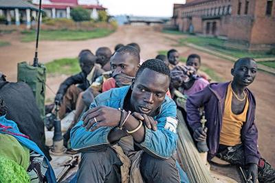 Jongeren gered uit de klauwen van rebellen van CODECO, in de buurt van Bunia. © Belga Image