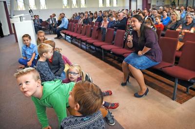 Voortaan mogen vrouwen van Gereformeerde Kerken vrijgemaakt optreden als dominee. © Belga Image